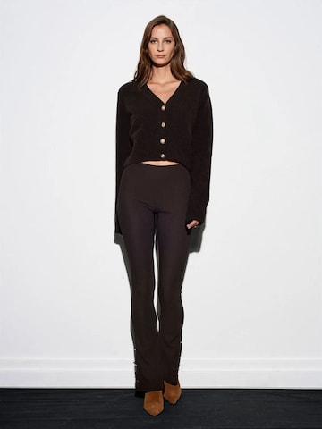 Dilvin Flared Leggings 'Gamaschen' in Black