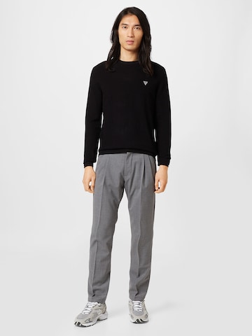 GUESS Pullover in Schwarz