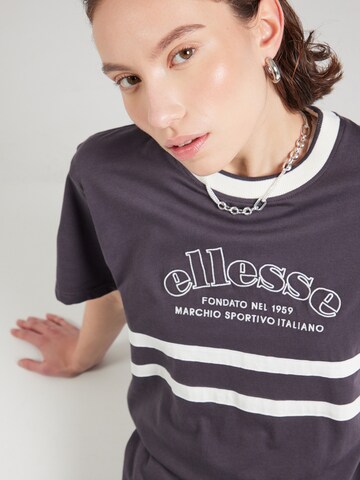 ELLESSE T-shirt 'THONES' i grå