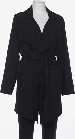 VILA Jacket & Coat in M in Black: front