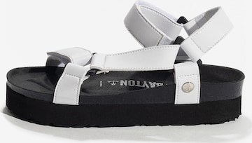 balta Bayton Sandalai 'Rigoni': priekis