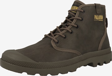 Boots 'Pampa Hi Coated' di Palladium in marrone: frontale