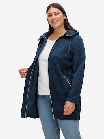 SHEEGO Fleece jas in Blauw: voorkant