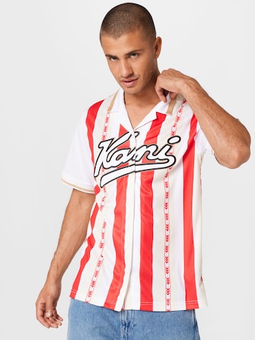 Karl Kani - Ajuste regular Camisa en rojo: frente