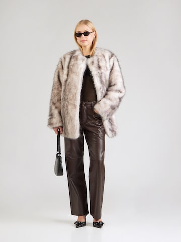 TOPSHOP Зимно яке 'OLIVIA' в бяло