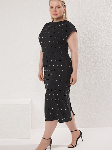 Trendyol Curve Sukienka koktajlowa w kolorze czarny