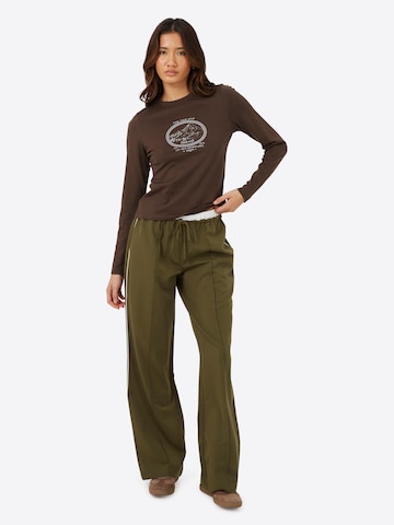 Loosefit Pantalon à pince BRAVE SOUL en vert