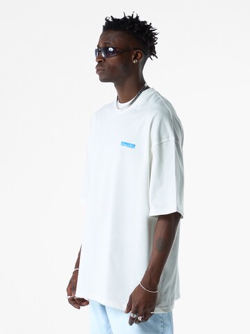 VAMOS CLO Bluser & t-shirts i hvid