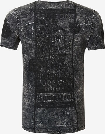 Rusty Neal T-Shirt mit Oil Washed Skull All Over Front Print in Grau