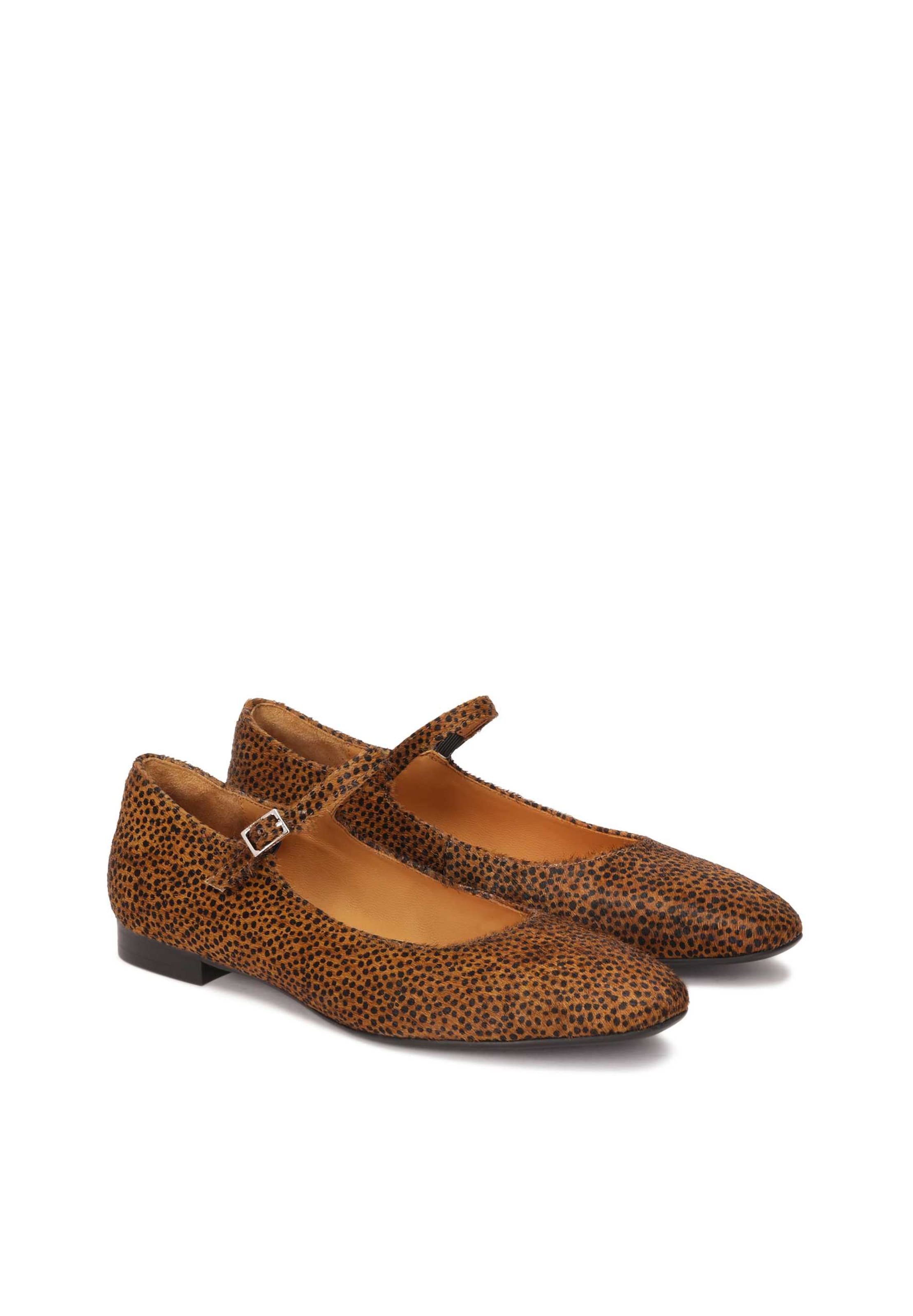 Kazar Riemchenballerina in Braun