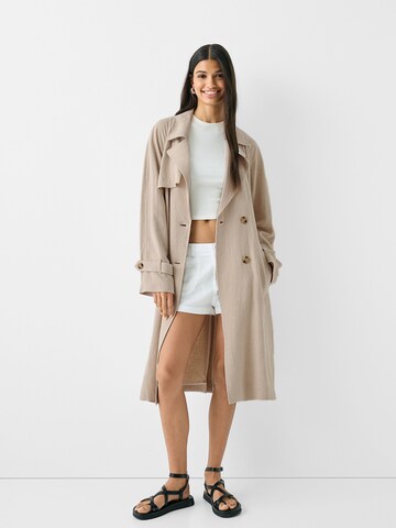 Bershka Overgangsfrakke i beige