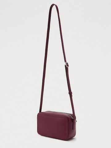 Calvin Klein - Bolso de hombro en rojo: lado