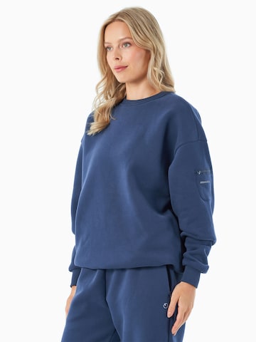 Organication Sweatshirt in Blue