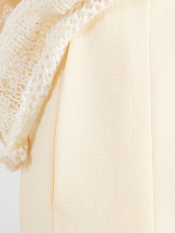 Wide Leg Pantalon à pince 'Zuri' ABOUT YOU en jaune