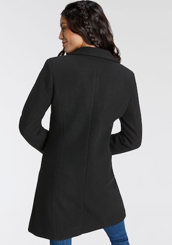 LAURA SCOTT Between-Seasons Coat in Black