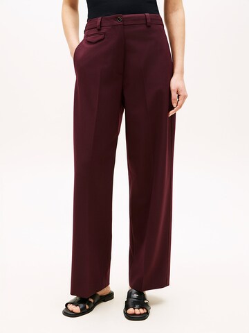 Loosefit Pantalon à plis TOMMY HILFIGER en rouge : devant