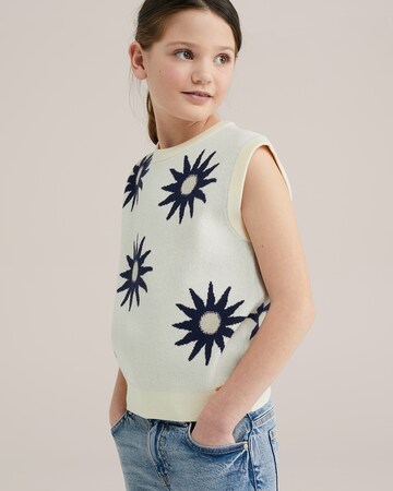 WE Fashion Väst 'Meisjes' i vit: framsida