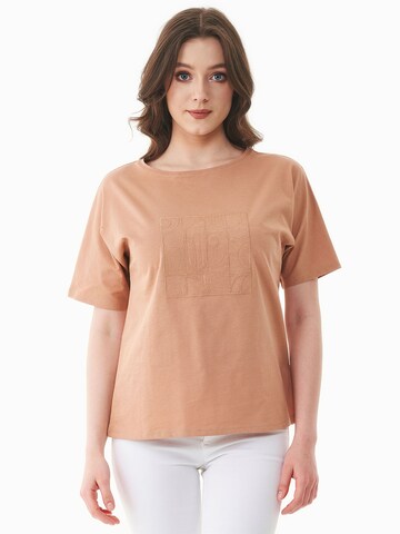 Organication T-Shirt in Beige: Vorderseite