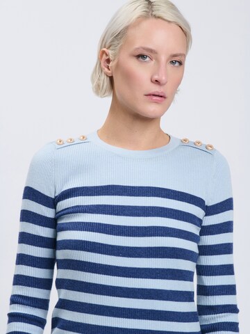 Influencer Sweter w kolorze niebieski