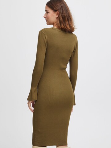 b.young - Vestido de punto en verde