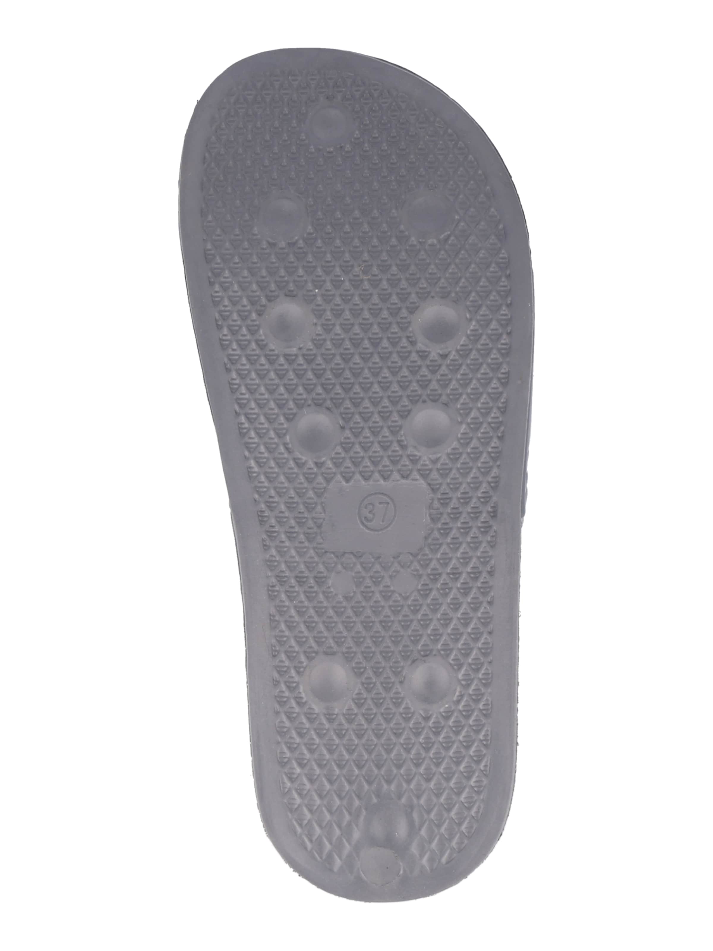 Hummel Beach & swim shoe in Grey