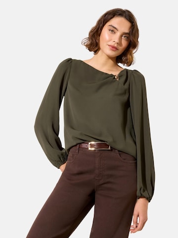 Bluză de la Friends Like These pe verde: față