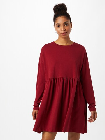 Noisy may Dress 'KERRY' in Red: front