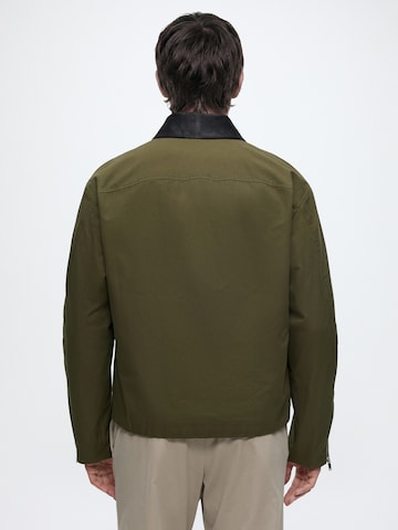 Veste mi-saison 'RIKKO 10' DRYKORN en vert