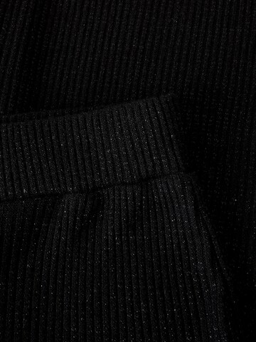 NAME IT - Pierna ancha Pantalón en negro