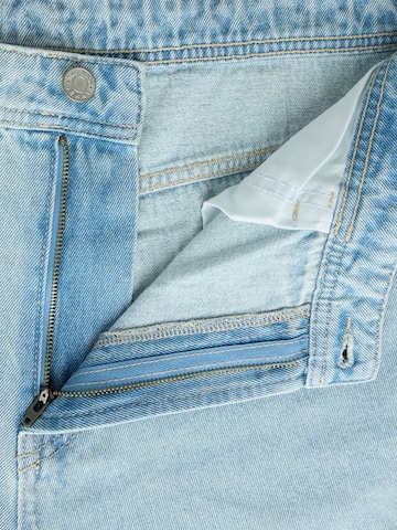 Loosefit Jean TWO SOON en bleu