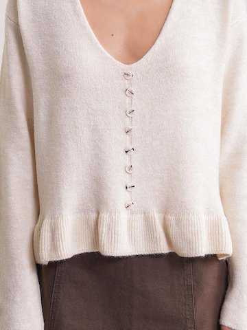 Pullover di MixRay in bianco