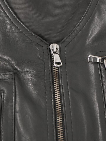 MADDOX Weste 'Gero'‌‌ in Schwarz