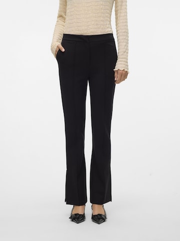 VERO MODA - Acampanado Pantalón 'NOLAN' en negro: frente