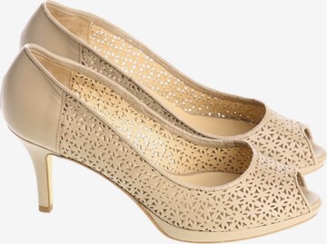 Anna F. Pumps 40 in Beige