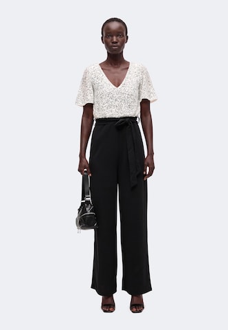 ABOUT YOU Jumpsuit 'Yara' in Zwart