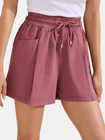 Friends Like These Wide Leg Shorts in Pink: Vorderseite