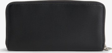 Calvin Klein Jeans Wallet in Black