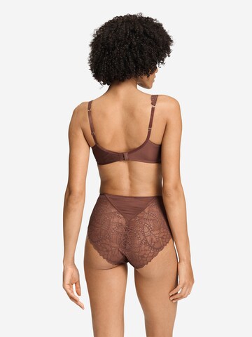 Hanro T-shirt Bra ' Azelia ' in Brown