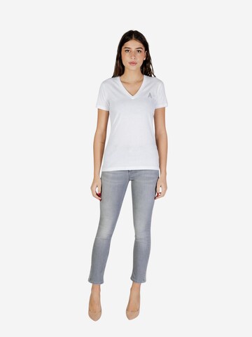 Top 'XW002330 AF10356' di ARMANI EXCHANGE in bianco