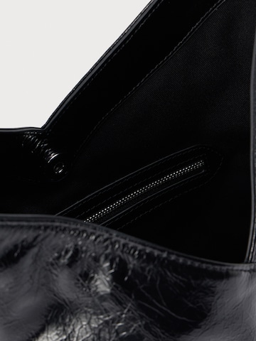 Geantă de umăr de la KARL LAGERFELD JEANS pe negru