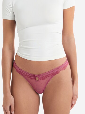 ETAM Panty 'Petra' in Red: front