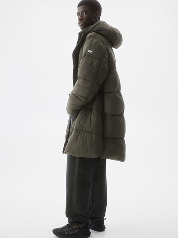 Pull&Bear Winter coat in Green