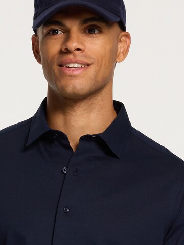 Coupe regular Chemise 'PABLO' Shiwi en bleu