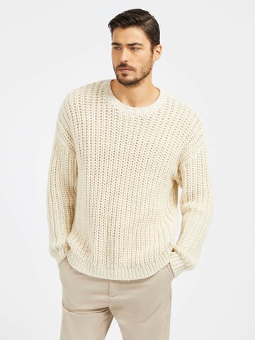 GUESS Sweater in Beige: front