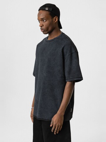 Tricou de la Dandalo pe negru