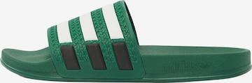 Zoccoletto 'ADILETTE' di ADIDAS ORIGINALS in verde: frontale