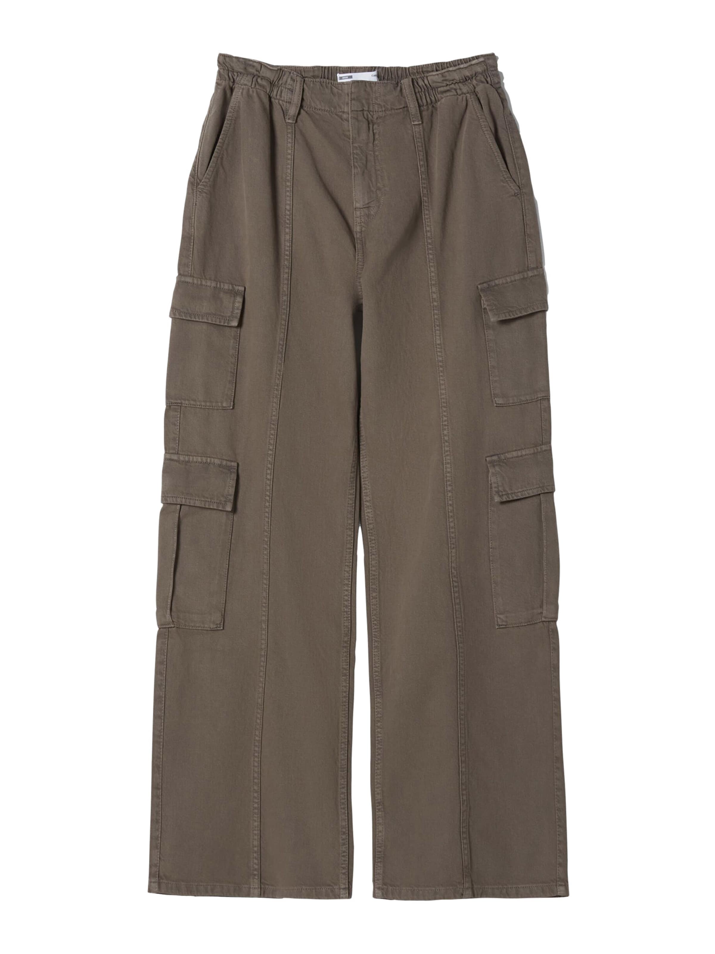 Jeans cargo di Bershka in marrone: frontale
