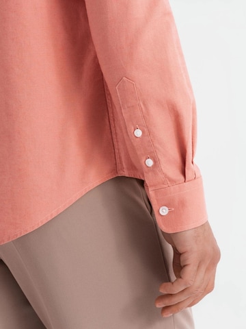 Coupe regular Chemise Ombre en rose