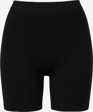 Justever Panty in Black: front