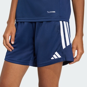 regular Pantaloni sportivi 'Tiro26 League' di ADIDAS PERFORMANCE in blu